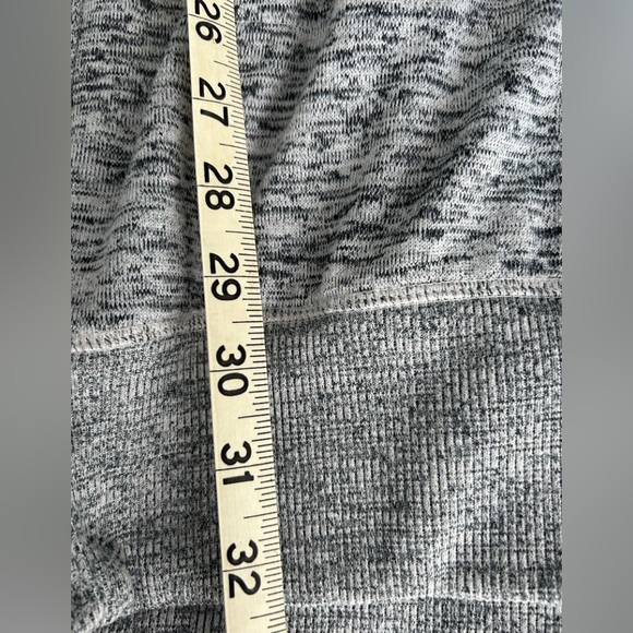 Athleta Sporty Dress Medium Gray Cowl Neck Sweater Tunic Dress Sz M - Picture 4 of 4